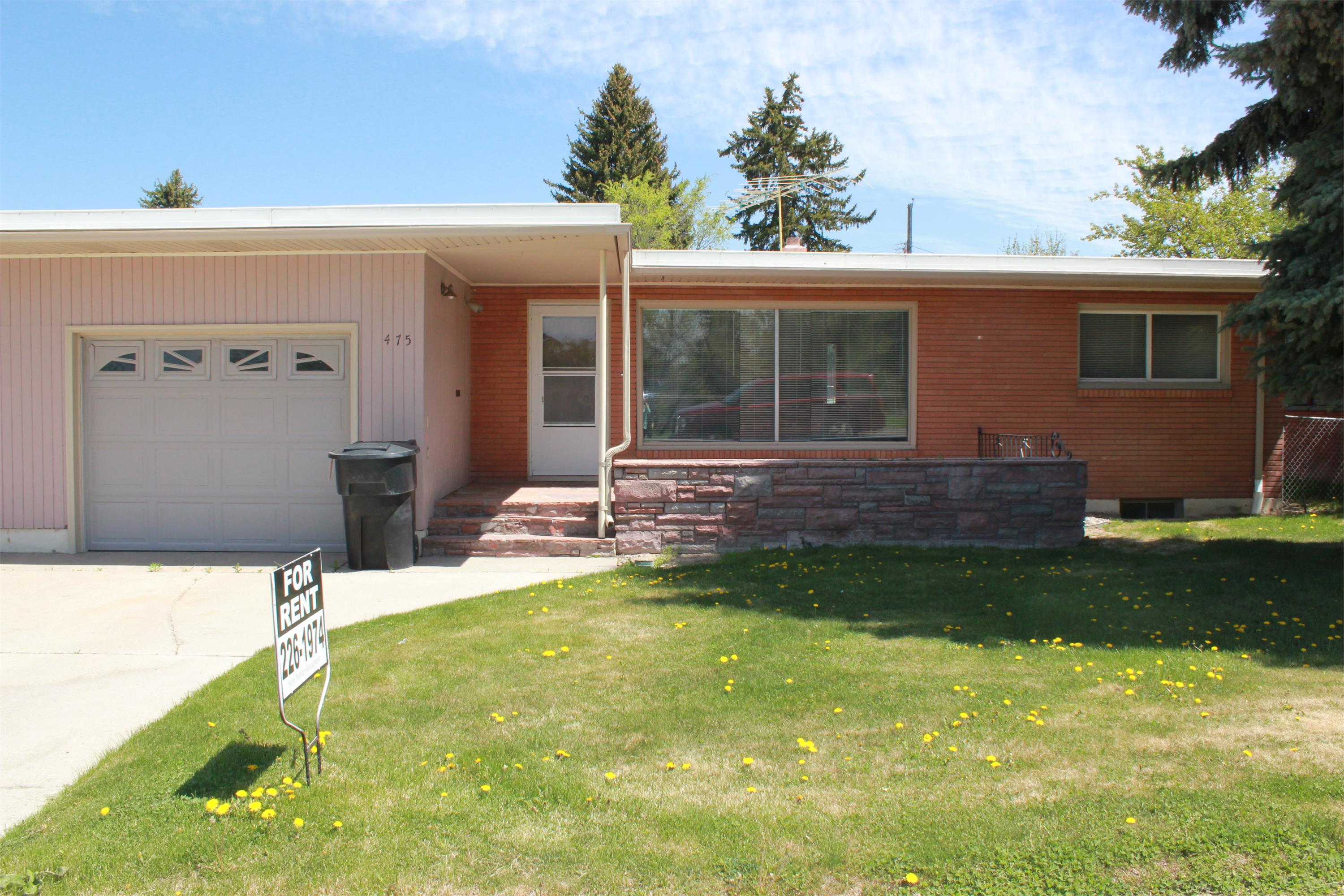 475 East Park St.